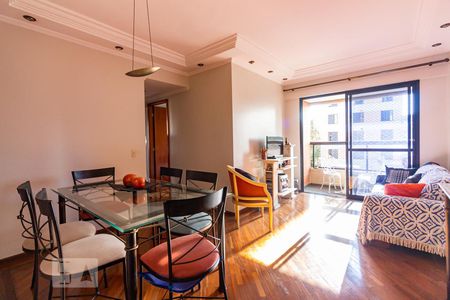 Sala de apartamento para alugar com 3 quartos, 76m² em Vila São Francisco, Osasco