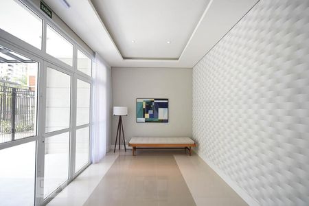 Hall Social de apartamento à venda com 1 quarto, 38m² em Vila Suzana, São Paulo
