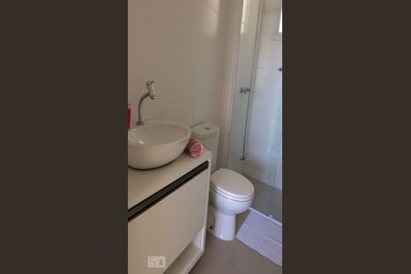 Banheiro Social de apartamento para alugar com 2 quartos, 70m² em Ingleses do Rio Vermelho, Florianópolis