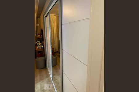 Apartamento à venda com 94m², 2 quartos e 2 vagas Apartamento à venda com 94m², 2 quartos e 2 vagasSuite