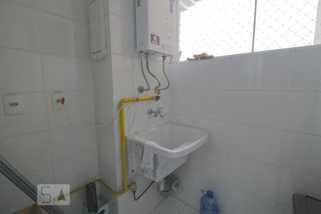 Apartamento para alugar com 229m², 3 quartos e 1 vaga Apartamento para alugar com 229m², 3 quartos e 1 vagaÁrea de Serviço