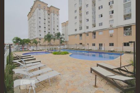 Apartamento para alugar com 229m², 3 quartos e 1 vaga Apartamento para alugar com 229m², 3 quartos e 1 vagaPiscina
