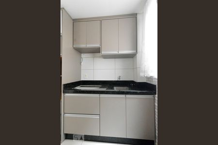 Apartamento para alugar com 48m², 2 quartos e 1 vaga Apartamento para alugar com 48m², 2 quartos e 1 vagaCozinha