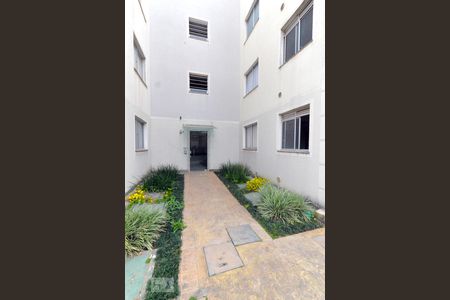 Apartamento para alugar com 48m², 2 quartos e 1 vaga Apartamento para alugar com 48m², 2 quartos e 1 vagaEntrada do Bloco
