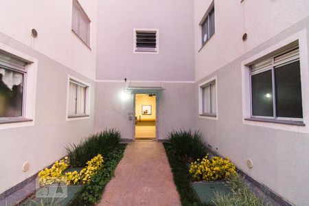 Apartamento para alugar com 48m², 2 quartos e 1 vaga Apartamento para alugar com 48m², 2 quartos e 1 vagaEntrada do Bloco