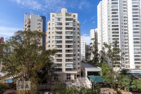 Apartamento à venda com 107m², 3 quartos e 2 vagasVista