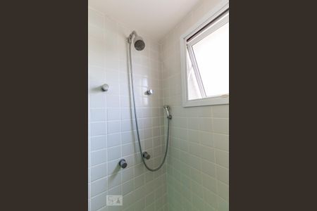 Apartamento à venda com 107m², 3 quartos e 2 vagasBanheiro da suíte