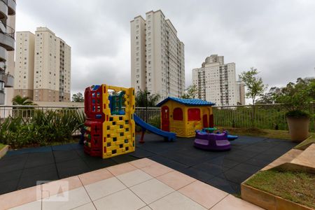 Apartamento à venda com 107m², 3 quartos e 2 vagasPlayground