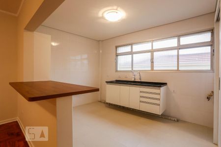 Apartamento para alugar com 100m², 3 quartos e 1 vaga Apartamento para alugar com 100m², 3 quartos e 1 vagaCozinha