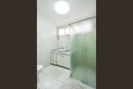 Apartamento à venda com 100m², 2 quartos e 1 vaga Apartamento à venda com 100m², 2 quartos e 1 vagaBanheiro Social