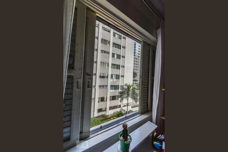 Quarto 1 - Vista de apartamento para alugar com 2 quartos, 100m² em Cerqueira César, São Paulo