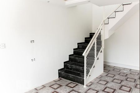 Sala de casa para alugar com 4 quartos, 165m² em Itaquera, São Paulo