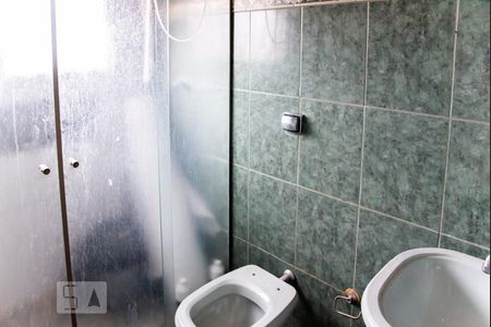 Casa à venda com 165m², 4 quartos e 3 vagas Casa à venda com 165m², 4 quartos e 3 vagasBanheiro