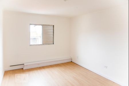 Quarto 1 de casa para alugar com 4 quartos, 165m² em Itaquera, São Paulo