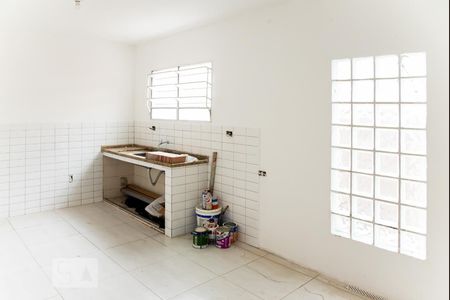 Casa à venda com 165m², 4 quartos e 3 vagas Casa à venda com 165m², 4 quartos e 3 vagasCozinha