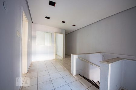 Casa à venda com 102m², 3 quartos e sem vaga Casa à venda com 102m², 3 quartos e sem vagaSala