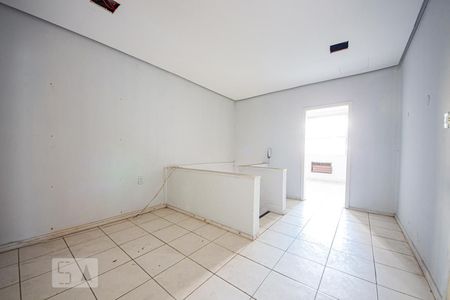Sala  de casa à venda com 3 quartos, 102m² em Rio Branco, Porto Alegre