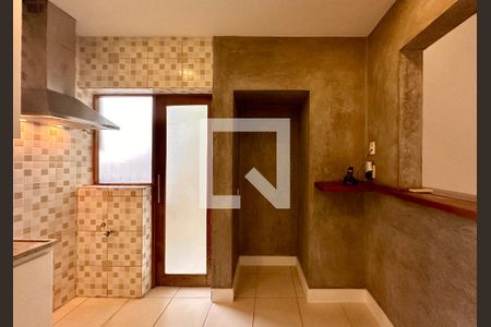 Apartamento para alugar com 100m², 3 quartos e 2 vagas Apartamento para alugar com 100m², 3 quartos e 2 vagasCozinha