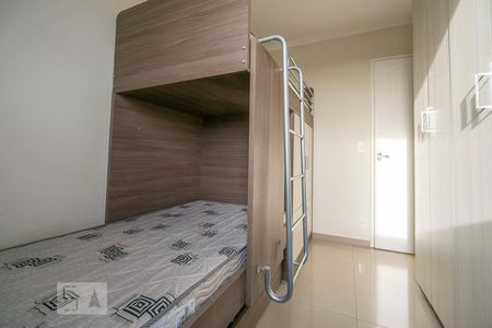 Quarto 01 de apartamento para alugar com 2 quartos, 50m² em Vila Antonieta, São Paulo