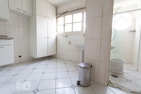 Apartamento para alugar com 160m², 4 quartos e 1 vaga Apartamento para alugar com 160m², 4 quartos e 1 vagaÁrea de Serviço