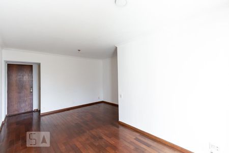 Apartamento à venda com 90m², 4 quartos e 1 vaga Apartamento à venda com 90m², 4 quartos e 1 vagaSala