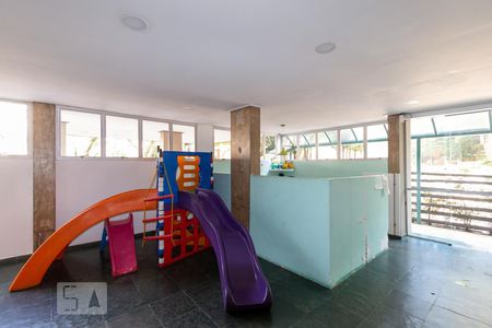 Apartamento à venda com 90m², 4 quartos e 1 vaga Apartamento à venda com 90m², 4 quartos e 1 vagaPlayground