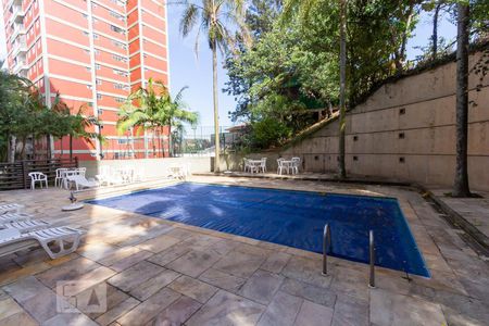 Apartamento à venda com 90m², 4 quartos e 1 vaga Apartamento à venda com 90m², 4 quartos e 1 vagaPiscina