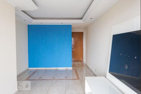 Sala de apartamento para alugar com 3 quartos, 64m² em Vila Ivone, São Paulo
