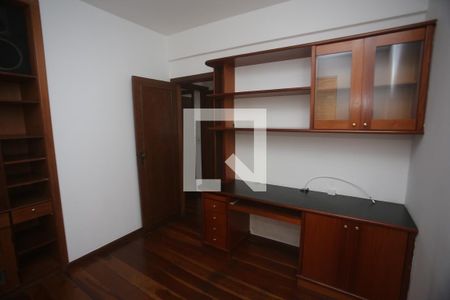 Quarto de apartamento para alugar com 4 quartos, 169m² em Adelaide, Belo Horizonte