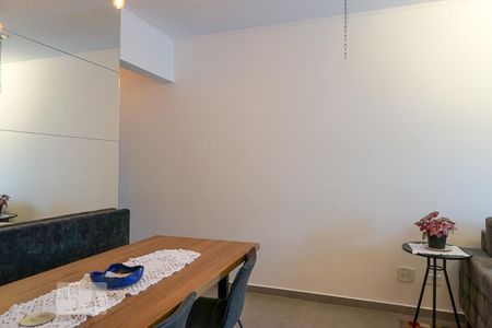 Sala de apartamento para alugar com 2 quartos, 62m² em Vila Ipojuca, São Paulo