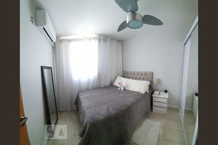 Quarto de apartamento à venda com 2 quartos, 54m² em Humaitá, Porto Alegre