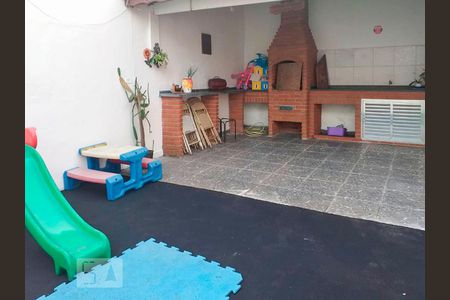 Casa para alugar com 270m², 4 quartos e 6 vagasÁrea Externa - Churrasqueira