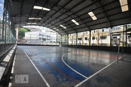 Apartamento para alugar com 50m², 2 quartos e 1 vagaQuadra