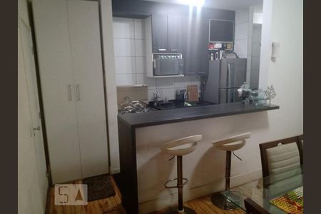 Apartamento para alugar com 74m², 3 quartos e 1 vagaSala