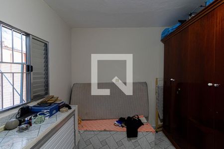 Quarto de casa para alugar com 2 quartos, 100m² em Vila Araguaia, São Paulo