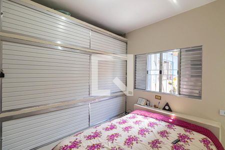 Suíte de casa para alugar com 2 quartos, 100m² em Vila Araguaia, São Paulo