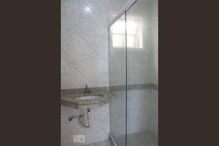 Casa de condomínio à venda com 130m², 2 quartos e 1 vagaBanheiro da Suíte 2