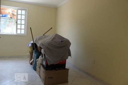 Casa de condomínio à venda com 130m², 2 quartos e 1 vagaSuíte 2