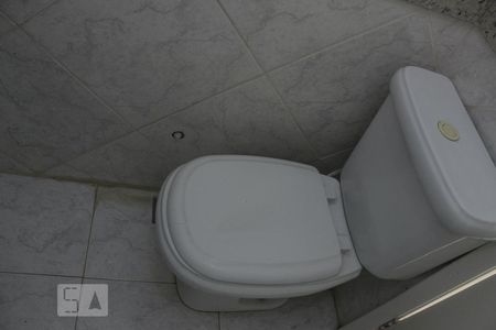 Casa de condomínio à venda com 130m², 2 quartos e 1 vagaBanheiro da Suíte 1