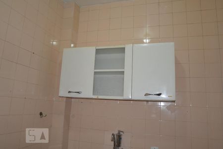 Cozinha de apartamento para alugar com 2 quartos, 45m² em Catete, Rio de Janeiro
