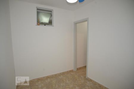 Sala de apartamento para alugar com 2 quartos, 45m² em Catete, Rio de Janeiro