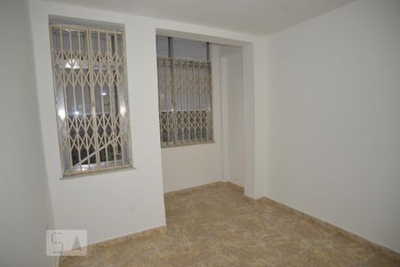 Sala de apartamento para alugar com 2 quartos, 45m² em Catete, Rio de Janeiro