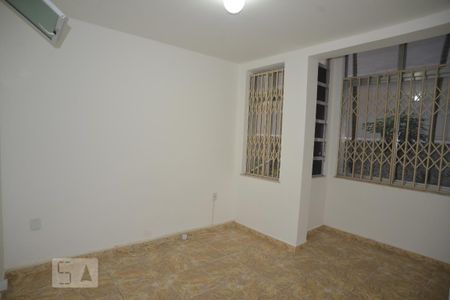 Sala de apartamento para alugar com 2 quartos, 45m² em Catete, Rio de Janeiro