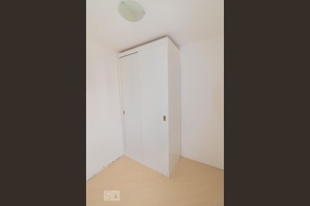 Apartamento à venda com 74m², 3 quartos e 1 vaga Apartamento à venda com 74m², 3 quartos e 1 vagaDormitório 2