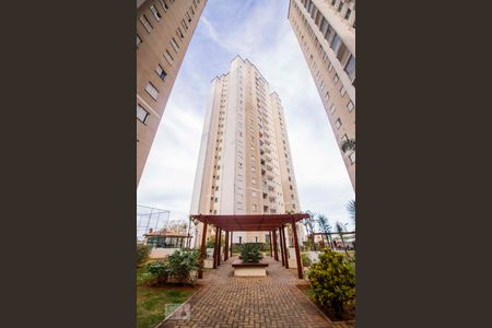 Apartamento à venda com 64m², 2 quartos e 1 vagafachada