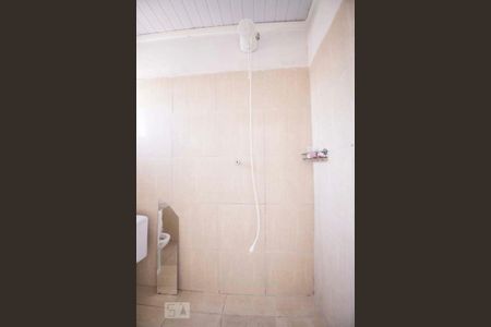 banheiro de kitnet/studio para alugar com 1 quarto, 50m² em Jardim Nova Europa, Campinas