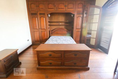 Casa à venda com 550m², 5 quartos e 6 vagas Casa à venda com 550m², 5 quartos e 6 vagasSuite 2