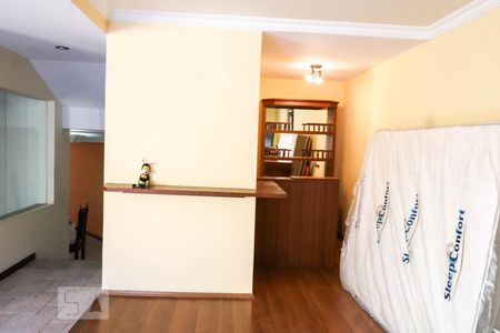 Casa à venda com 550m², 5 quartos e 6 vagas Casa à venda com 550m², 5 quartos e 6 vagasSala da Lareira