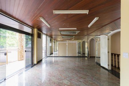 Casa à venda com 736m², 3 quartos e 4 vagasSuíte 1