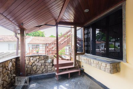 Casa à venda com 736m², 3 quartos e 4 vagasVaranda da Suíte 3